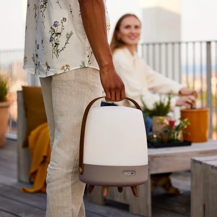 Kooduu Lite-up Play højttaler lampe - JBL sound