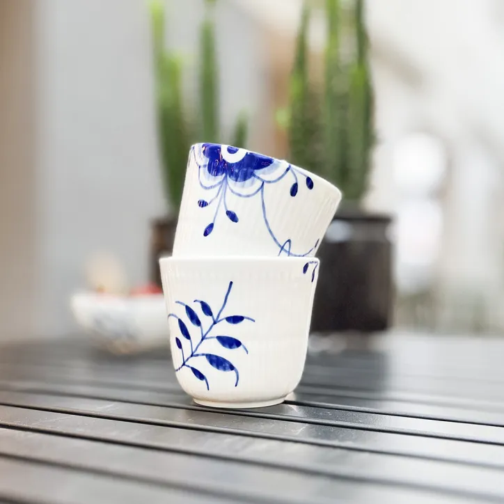 Royal Copenhagen termokop, Blå Mega riflet