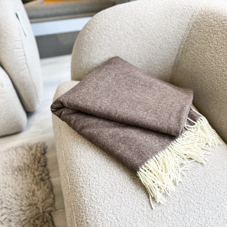 Lifton LED lamper og Georg Jensen Damask Chevron Merino uldplaid