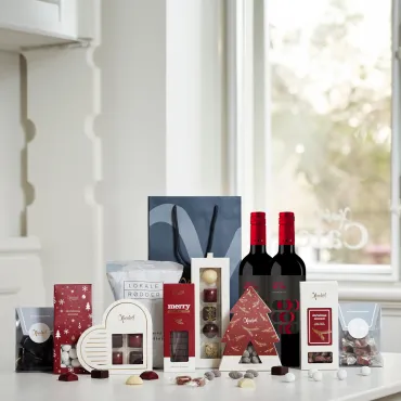 Xocolatl Red and Silver Christmas L