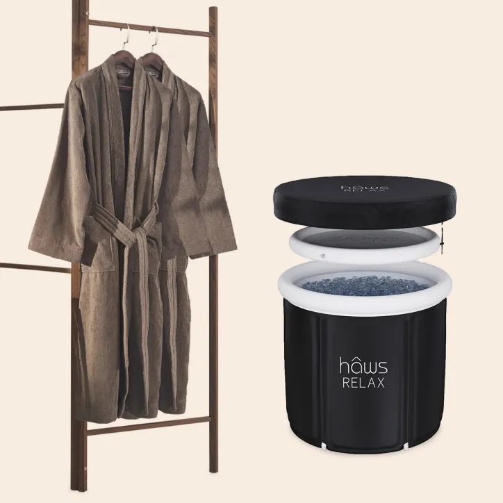 Isbad og 2 stk. Dawn badekåber