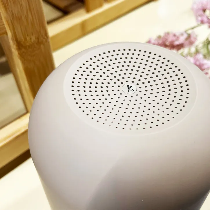 Kreafunk ANC høretelefoner og Glowie højtaler