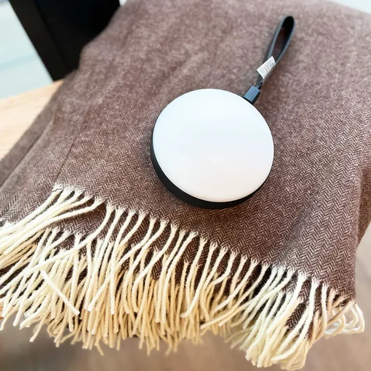 Eksklusiv Georg Jensen Damask plaid og To-Go lampe