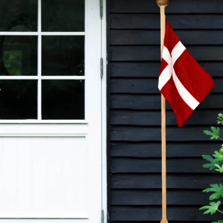 Dannebrog flag og bordløber - 2