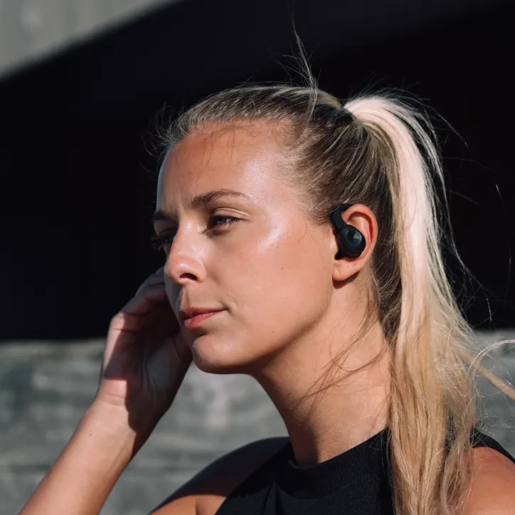 SACKit Active 200 høretelefoner og CRAFT rygsæk