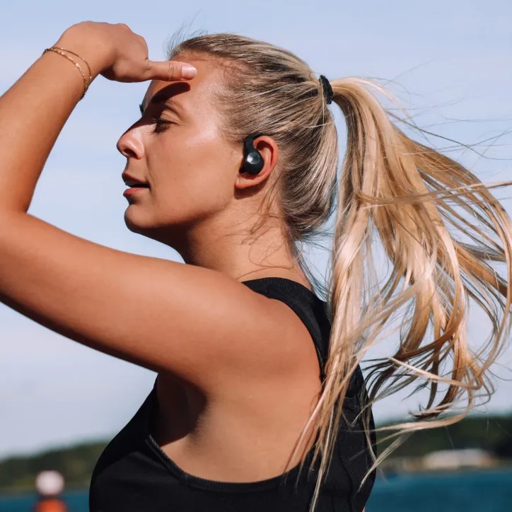 SACKit Active 200 høretelefoner og CRAFT rygsæk