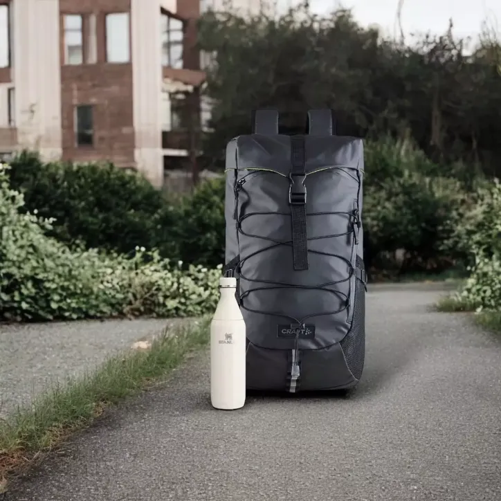 CRAFT Backpack 25L og Stanley Slim Bottle Cream Gloss
