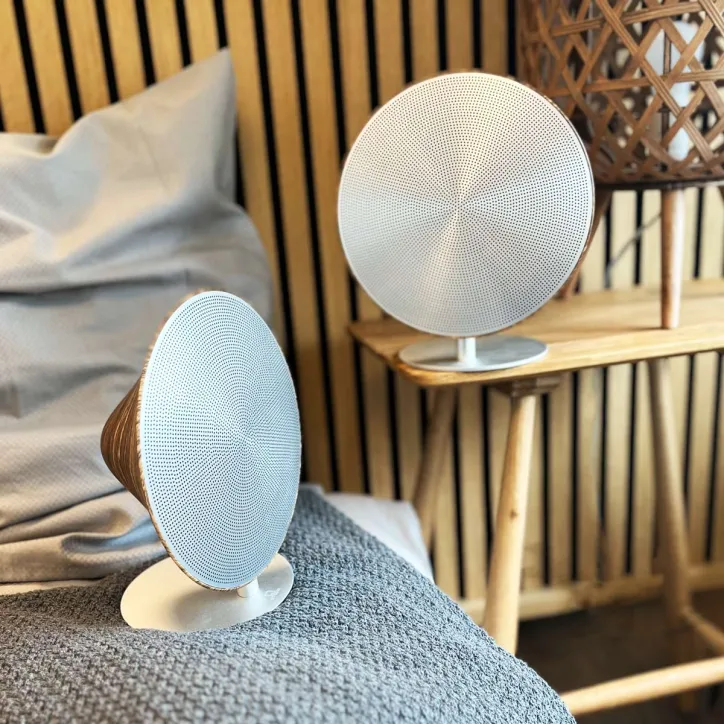 2 stk. Halo One speakere med Toscana plaid