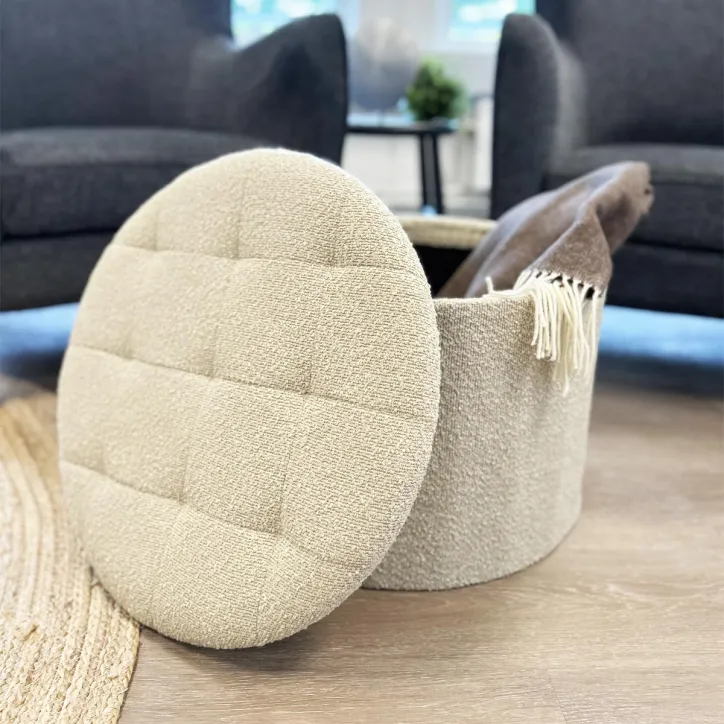 Turup puf med opbevaring samt plaider og sjovt spil - 2