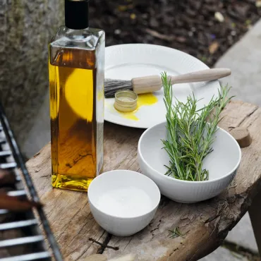 Hvid riflet skål 15 cl.