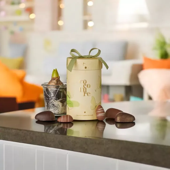 Cocoture marcipanæg i gult gaverør med sløjfe