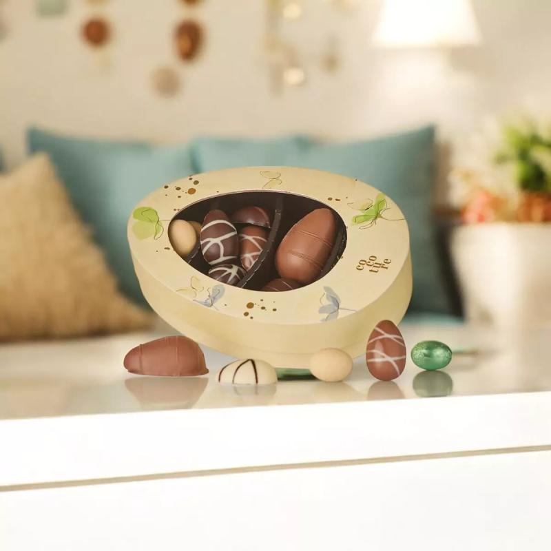 Medium easteræske med folieæg, marcipanæg og dragéæg