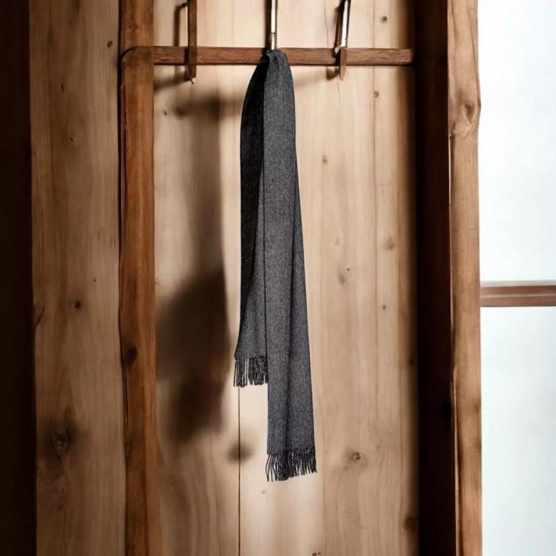 Tørklæde i Alpaka-uld black / grey