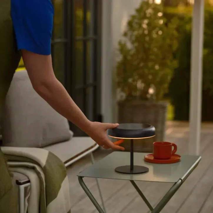 Elmer solar batterilampe sort