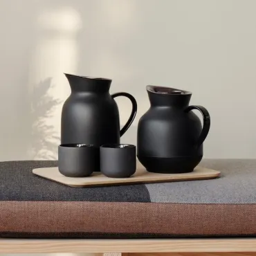 Stelton Amphora termokander 1 l til kaffe og te i sort