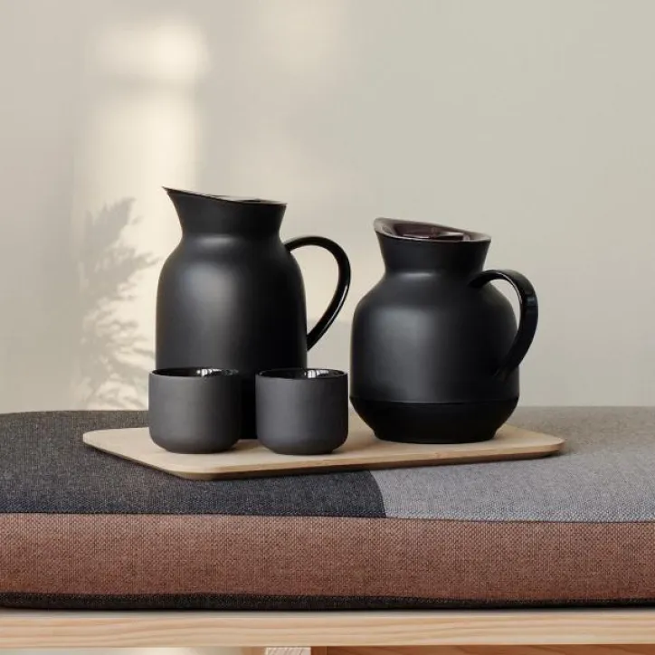 Stelton Amphora termokander 1 l til kaffe og te i sort