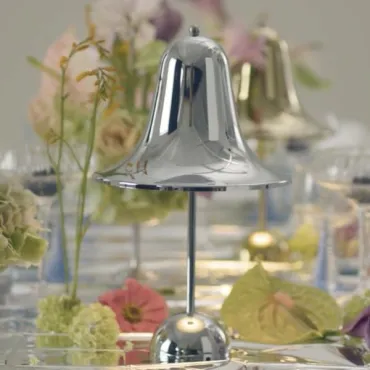 Verner Panton lampe i sølv