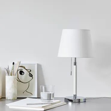 Venice bordlampe i hvid