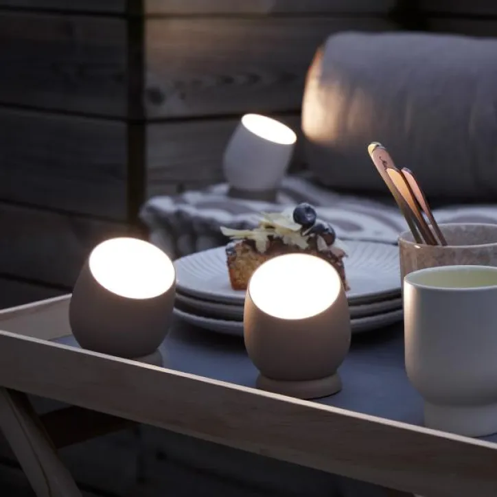 Kreafunk Beam trådløs lampe i sort eller sand