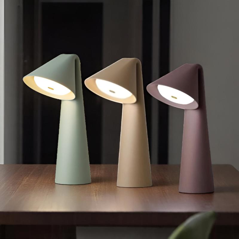 Frandsen AMI transportabel bordlampe