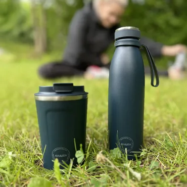 AYA&IDA Drikkeflaske 0,5l med termokop 0,38l