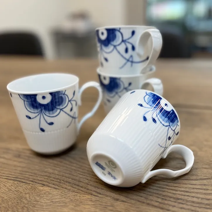 Royal Copenhagen Blå Mega Riflet Krus 37 cl 4 stk.