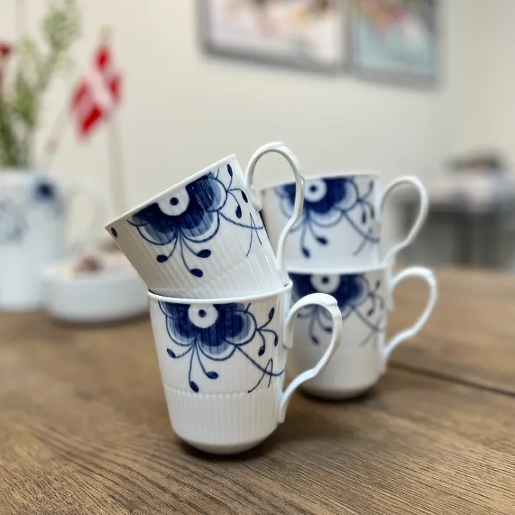 Royal Copenhagen Blå Mega Riflet Krus 37 cl 4 stk.