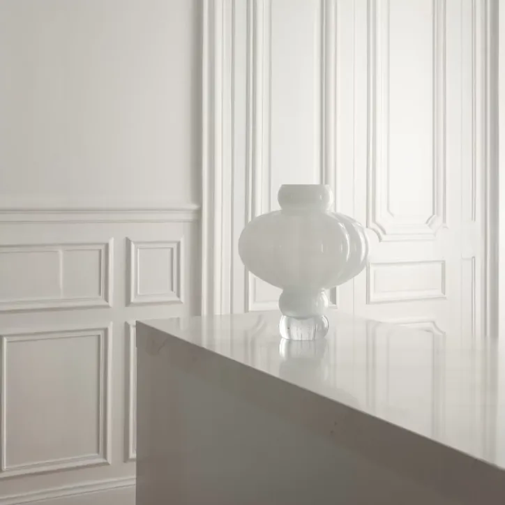 House Nordic, Mademoiselles lampe, Louise Roe vase