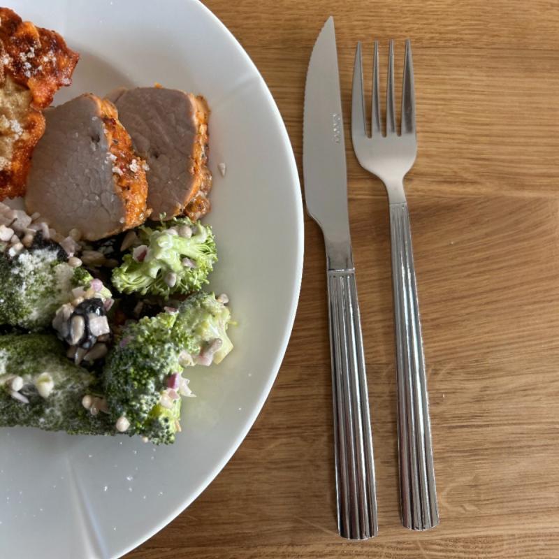 Bestik steaksæt i 8 dele - 1