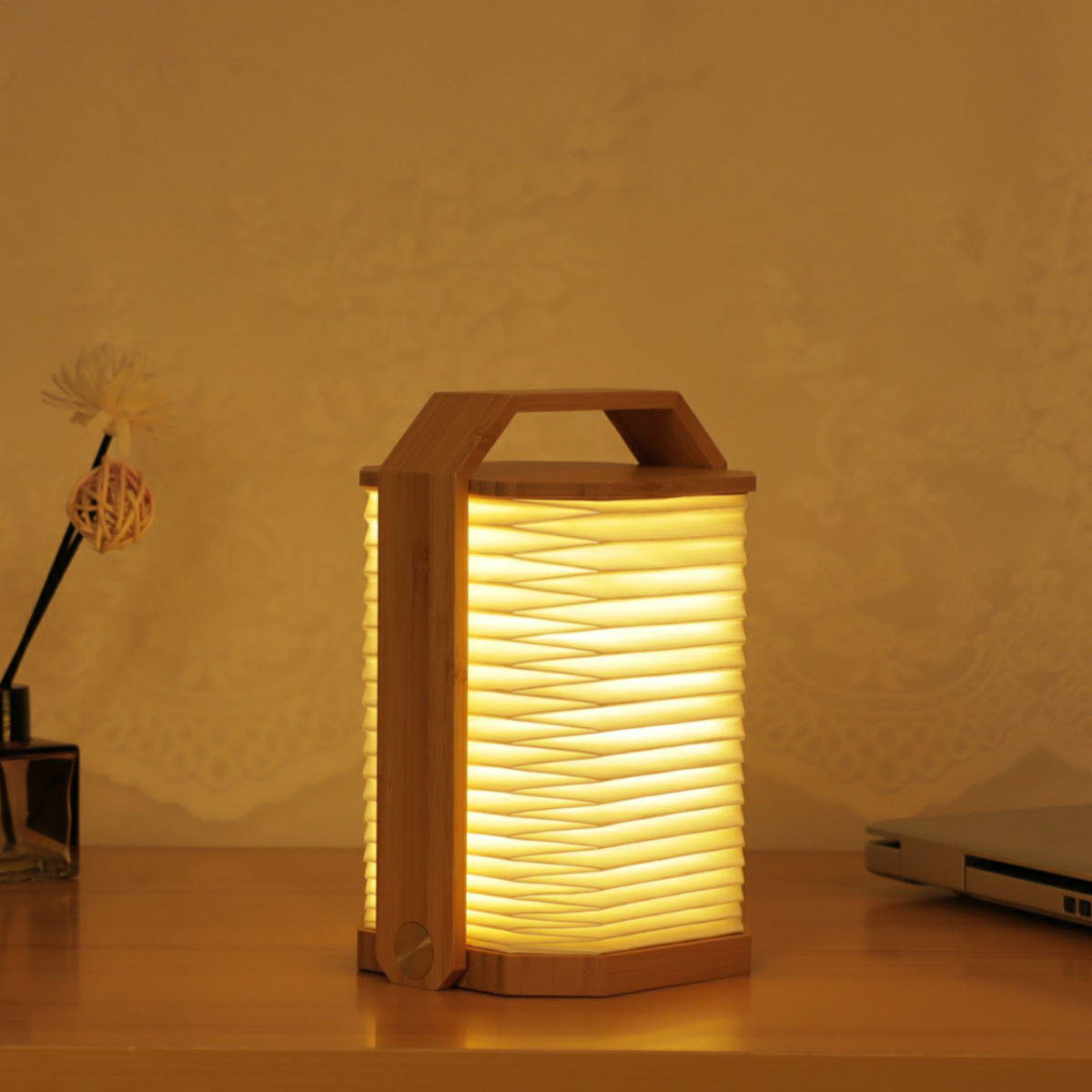 Smart Origami Lampe - OBS VAREN ER UDGÅET