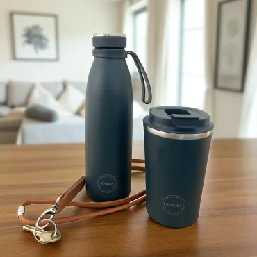 AYA&IDA Drikkeflaske 0,5l med termokop 0,38l
