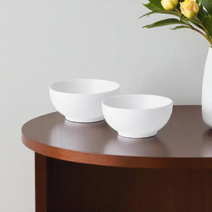 Royal Copenhagen hvid riflet skål 24 cl.