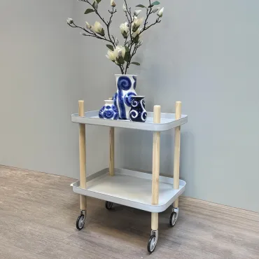 Rullebord med Tulle vase 10, 13 og 22,5 cm