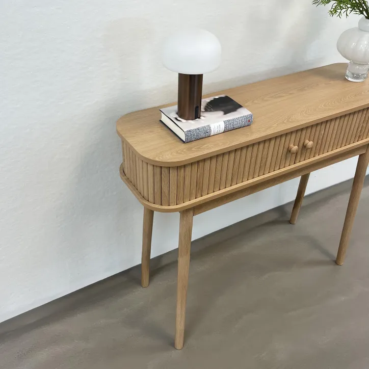 House Nordic Nikko Konsolbord, Soham LED Lampe