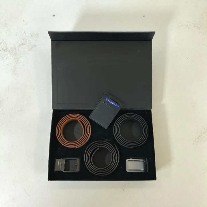 Bon Goût bæltesæt i 3 farver med kortholder - 1