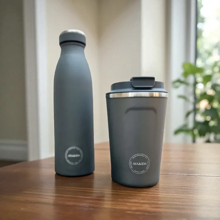 AYA&IDA Drikkeflaske 0,5l med termokop 0,38l