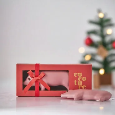 Cocoture Marcipangris med Pink Chokolade