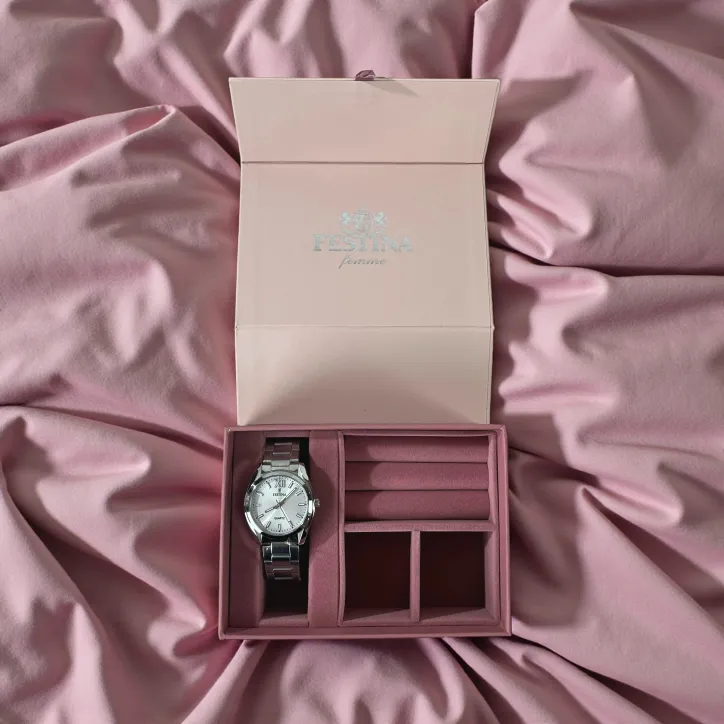 Festina dameur med stållænke og mineralglas