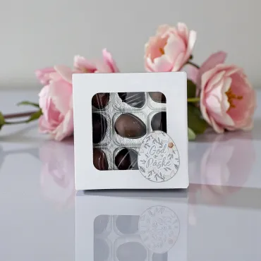 Påskeæske med 9 marcipanæg