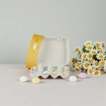 Cocoture æggebakke med 12 stk dragéæg