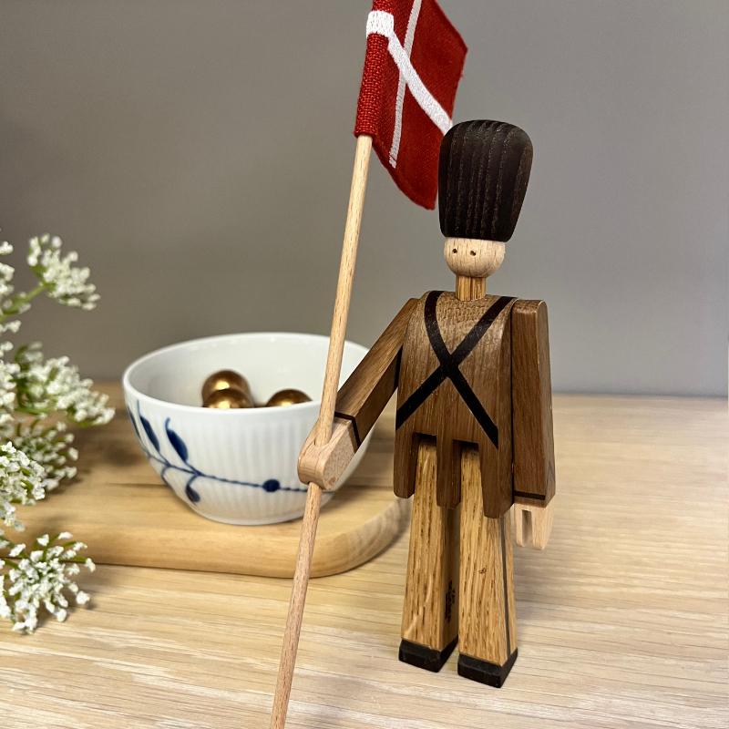 Kay Bojesen Garder fanebærer og Fugl nøglering - 2