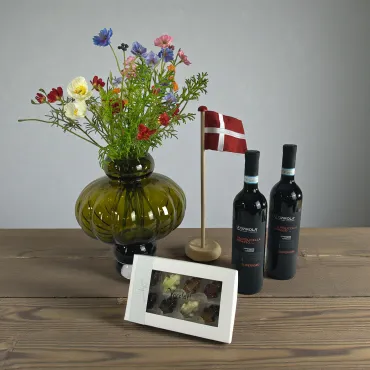 Louise Roe vase, Xocolatl Chokolade, Novoform Flag, rødvin