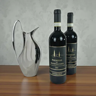 Koppel Kande 1,2 L  og 2 stk. Tre Cipressi Brunello di Montalcino 2019