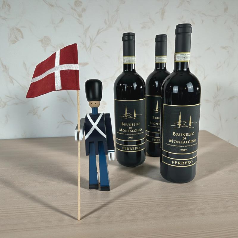 Kay Bojesen Lille garder og 3 stk. Tre Cipressi Brunello 