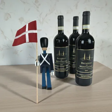 Kay Bojesen Lille garder og 3 stk. Tre Cipressi Brunello 