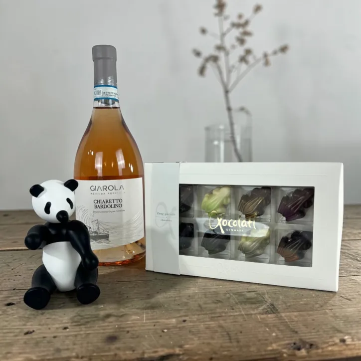 Kay Bojsen panda, Xocolatl Frog Parade og Giarola rosevin