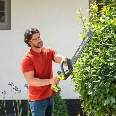 Ryobi 18V ONE+ hækkeklipper