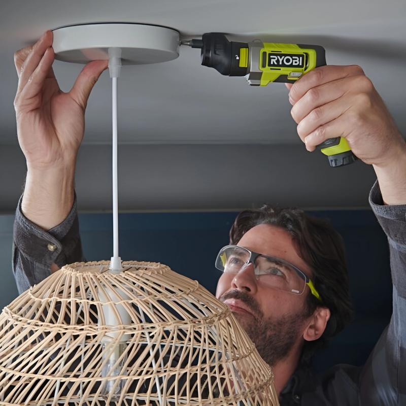 Ryobi 4V USB Lithium skruemaskine - 1