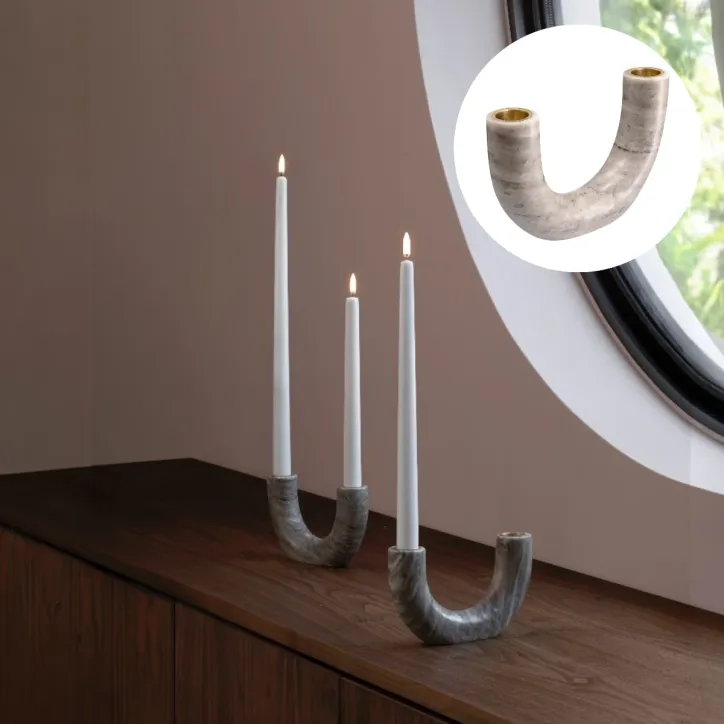 Uyuni double lysestage med LED lys i Beige