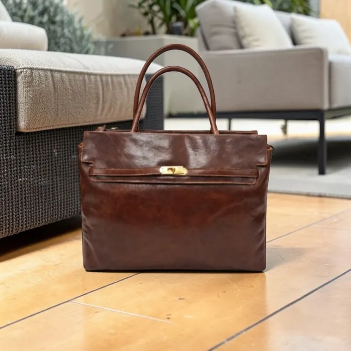 Bon Gout Cambridge business taske 15